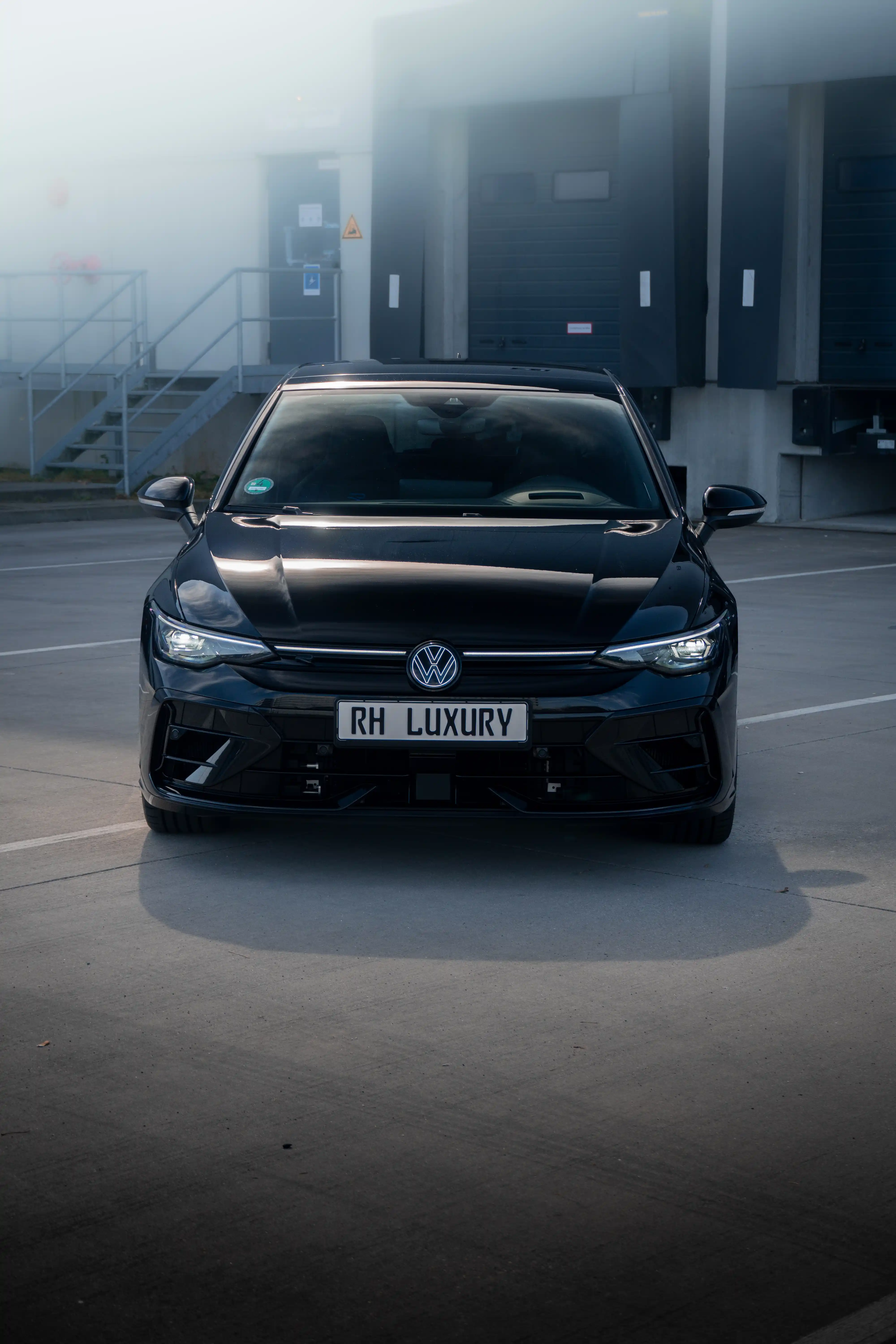 Golf R Black Edition von RH Luxury Rent